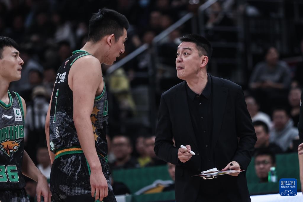 广西队主教练谈比赛失利原因，打算改进，稳步上升