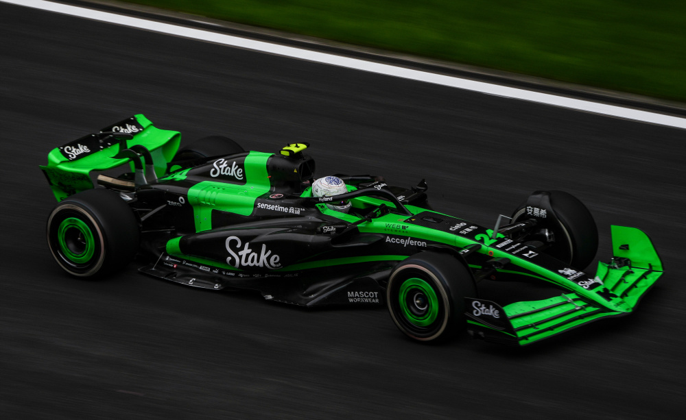 索伯车队完胜威廉姆斯,阿隆索状态火热 索伯车队完胜威廉姆斯,阿隆索状态火热