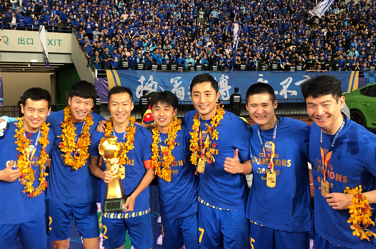 广东队力克江苏队,福克斯扛起全队 广东队力克江苏队,福克斯扛起全队