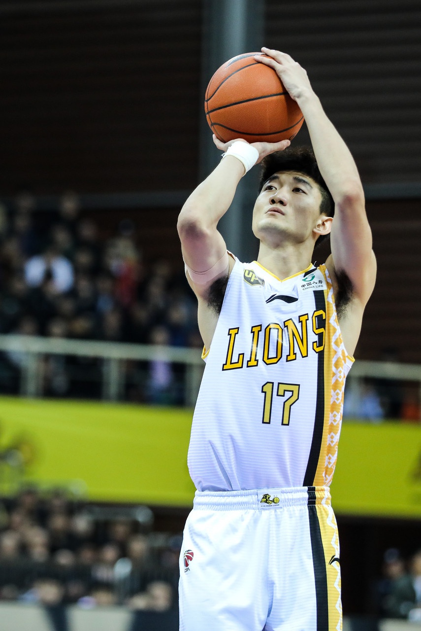 魔术力克步行者，孙铭徽扛起全队